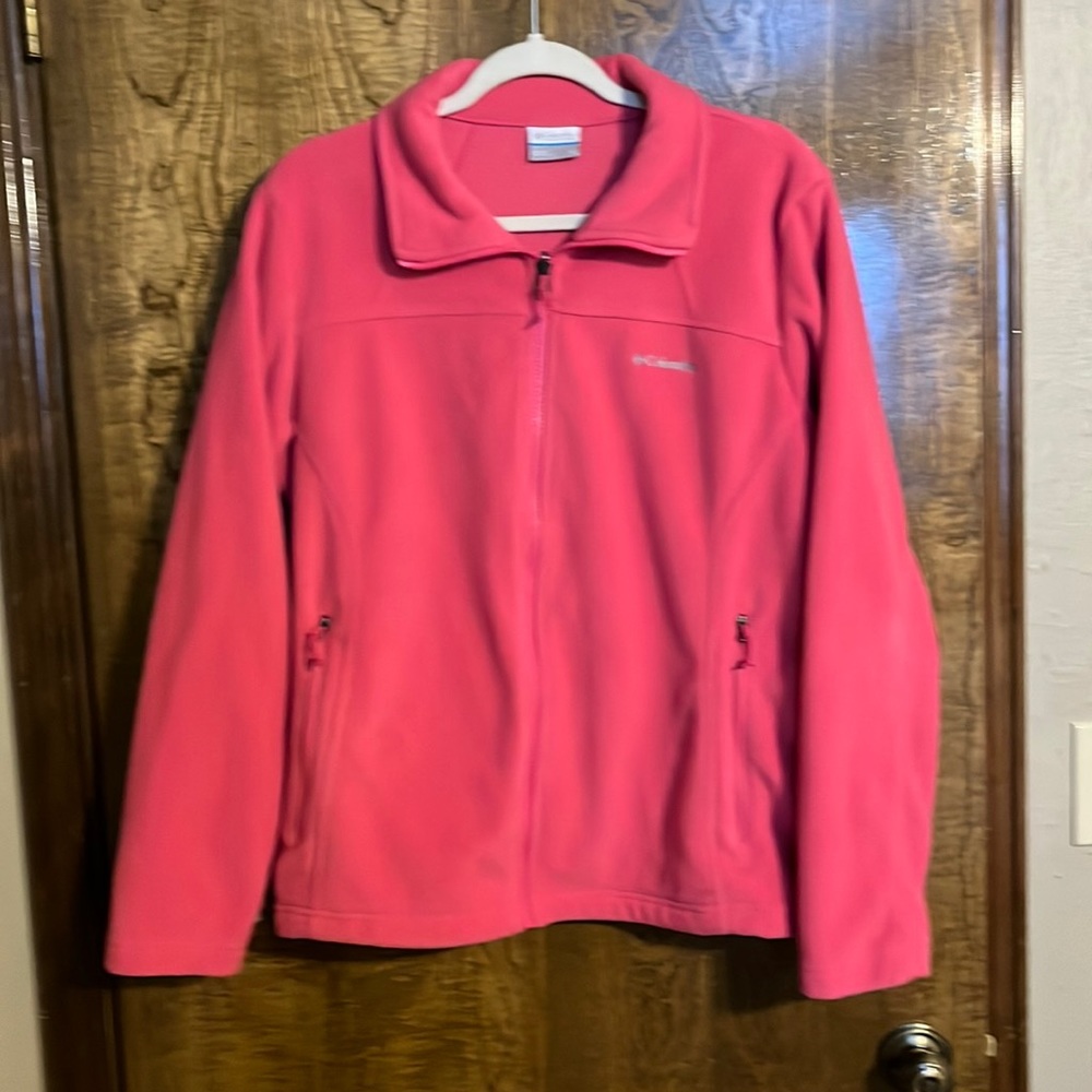 Women’s Columbia Fuchsia fleece Jacket